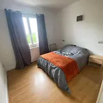 Appartement T2 Entier Et Spacieux Pres Du Centre Historique De Bayonne